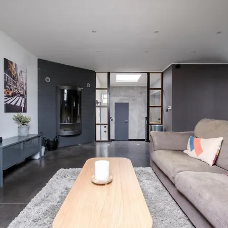 Beautiful Penthouse With Terrace Tour & Taxis